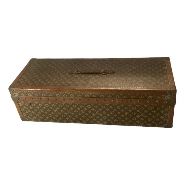 A Rare, Louis Vuitton Monogram Canvas Library Trunk 1911 Made for Britannica Encyclopaedia With Brass Hardware Louis Vuitton, Circa 1911 For Sale