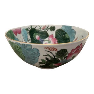 Late 20th Century Large Hand Painted Chinese Serving / Decorative Bowl For Sale