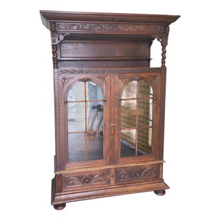 Antique Carved German Renaissance Revival Oak Bookcase Display Cabinet, 1880 For Sale