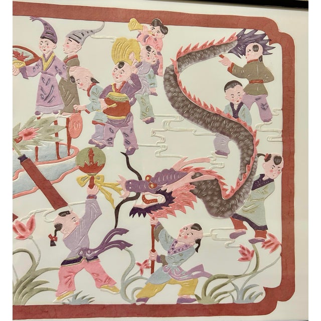 Large, Chinese Wall Hanging, Mixed Media, Depicting a Dragon Boat With Many Figures Celebrating an Event, 20th Century For Sale - Image 10 of 12