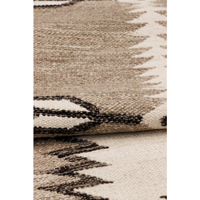 Modern Pasargad Home Tuscany Mocha Wool Area Rug- 2' 7'' X 10' 0'' For Sale - Image 3 of 5