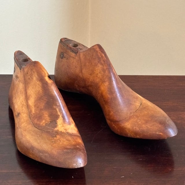 Circa 1900 Wooden Cobbler's Shoe Lasts -- A Pair For Sale - Image 4 of 18