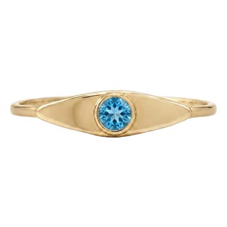Swiss Blue Topaz Eye Signet Ring | 18k Yellow Gold Plated Band | Coastal Minimalist Gemstone Ring Us 7 For Sale