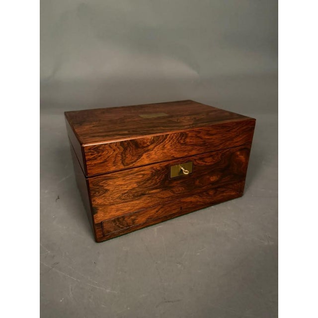 English English Ladies Travel Box in Rosewood, Signed Mechi and Bazin of London, Circa 1870 For Sale - Image 3 of 18