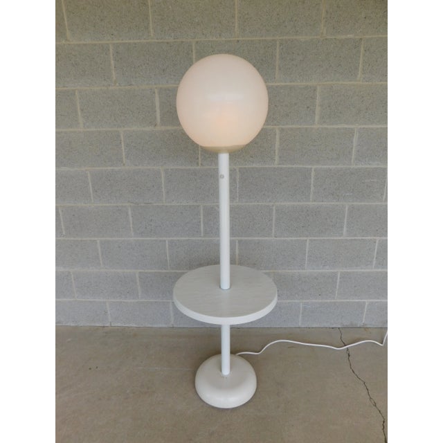 Vintage Samsonite Mid-Century Modern Floor Lamp For Sale - Image 9 of 10