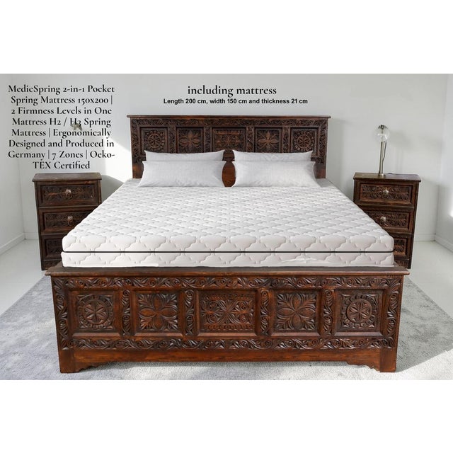 Very beautiful and unique oriental 3 piece bedroom set. Handcrafted and handcarved from solid wood. all parts are...