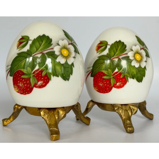 Ceramic Made in England Sandford Salt & Pepper Shakers on Brass Plateaus - A Pair For Sale - Image 7 of 7