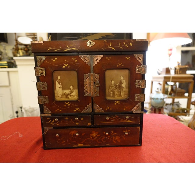 Japanese Meiji Cabinet, 19th Century For Sale - Image 10 of 10