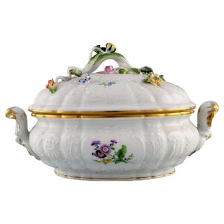 Meissen Porcelain Lidded Tureen With Hand-Painted Flowers and Gold Edge For Sale
