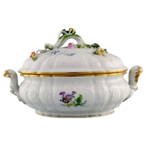 Meissen Porcelain Lidded Tureen With Hand-Painted Flowers and Gold Edge
