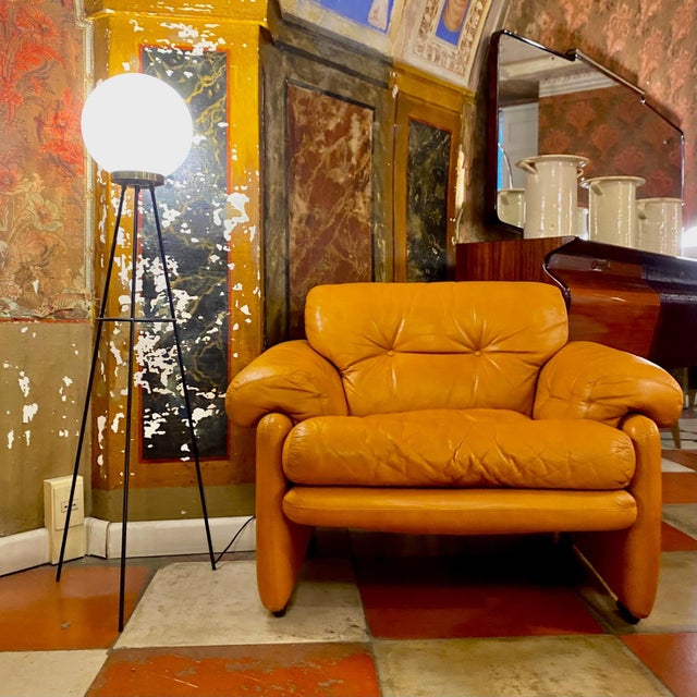 Vintage Floor Lamp, Opaline and Iron, Stilnovo Style, Italy 1950s Rare 1950s vintage floor lamp, Ithat thanks to its...