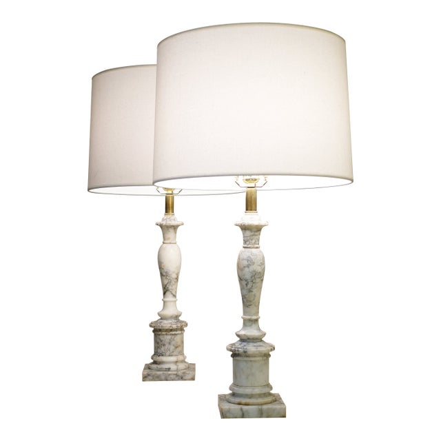1960s Large Matched Pair Neo Classic Hollywood Regency Modern Carrara Marble Tuscan Column Style Table Lamps For Sale