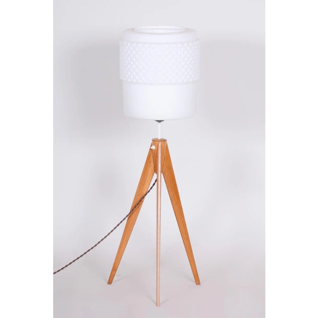 Mid-Century Modern Mid-Century Floor Lamp in Oak & Milk Glass attributed to Úluv, 1950s For Sale - Image 3 of 5