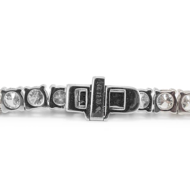 Modern Unisex 14k White Gold 4-Prong 17.70ctw Lab Grown Diamond Tennis Chain Necklace For Sale - Image 3 of 8