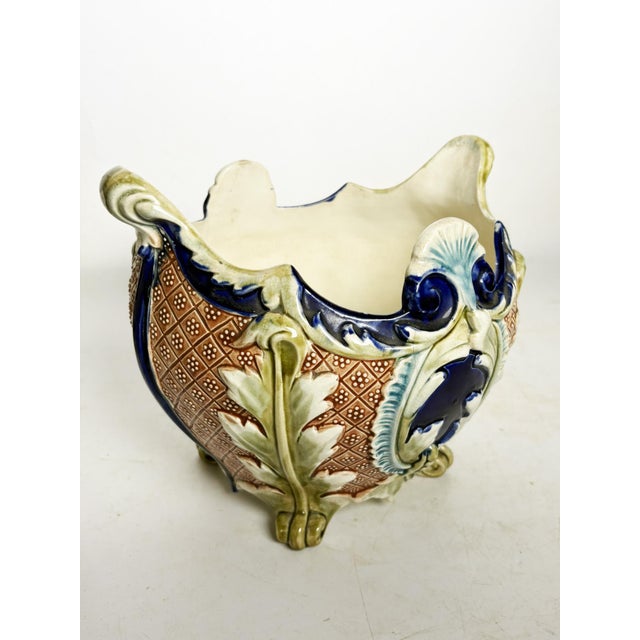 Cream Majolica Ceramic Planter, France, 1800s For Sale - Image 8 of 11