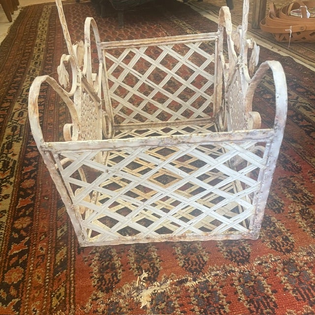 Vintage Victorian French Style White Iron / Lattice Rectangle Basket W/ Leaves/Tiles & Fixed Handle For Sale - Image 4 of 18