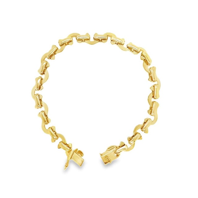 Mid 20th Century Chanel 18k Yellow Gold Bracelet Iconic C Logo Links 7" For Sale In Miami - Image 6 of 10