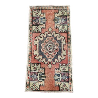 Turkish Yastik Rug 1'6" x 2'11" For Sale