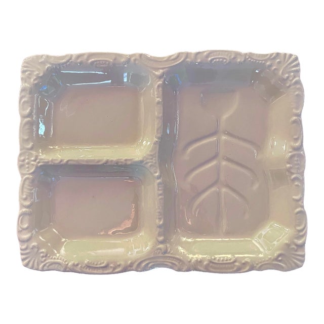 1980s California Pottery 3-Section Serving Dish Calif 381 Wht Tabletop Platter For Sale