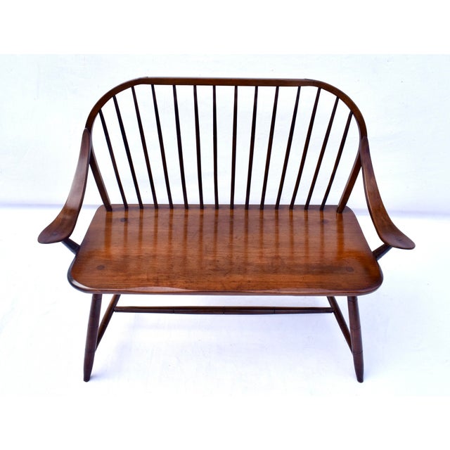 English Vintage Hale of Vermont Windsor Spindle Back Prosper's Bench or Settee For Sale - Image 3 of 10