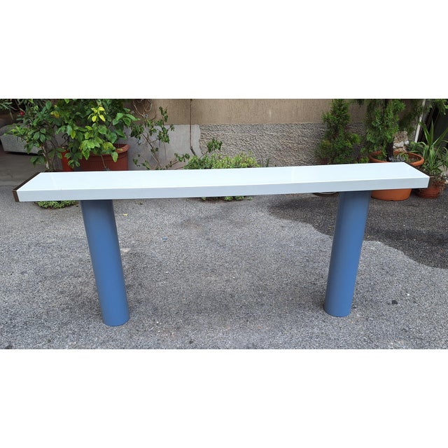 Console in White Lacquer with Cylindrical Plastic Legs by Tresoldi Salvati, 1980s For Sale - Image 9 of 9