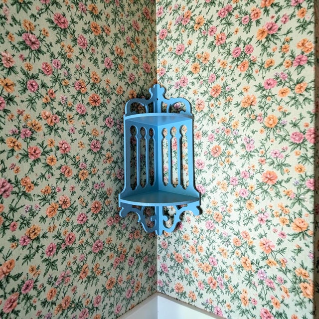 Shabby Chic Mid-20th Century Chippendale Style Gingerbread Fretwork Corner Shelf With Distressed Blue Patina For Sale - Image 3 of 10