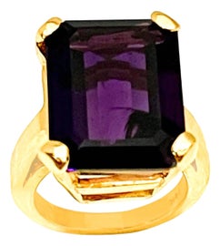 Example of The School of Paris Rings