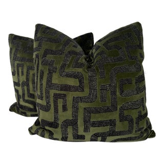 Zinc Textiles "Labyrinth" in Hunting 22" Pillows-a Pair For Sale