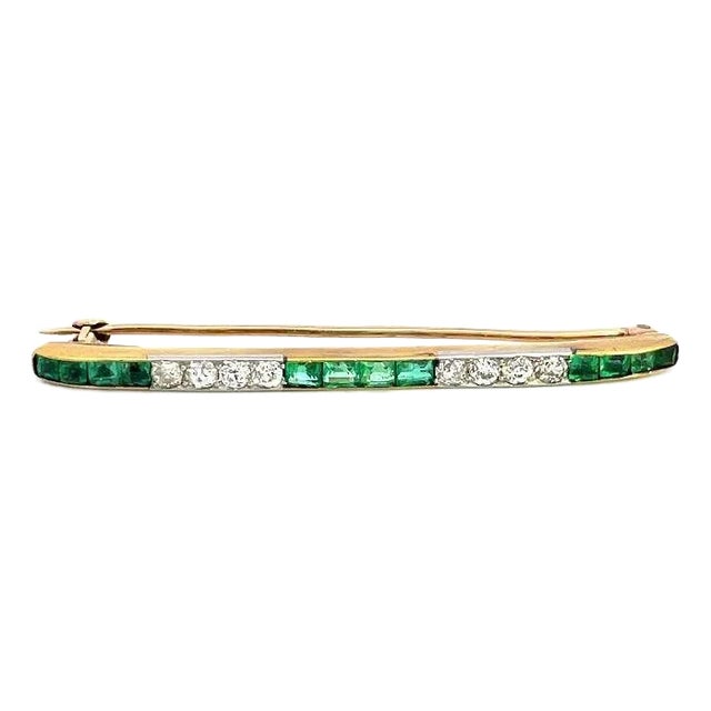 Art Deco Tie Pin Diamond Emerald 14k Yellow Gold Platinum Brooch For Sale