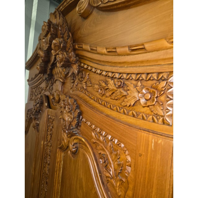 1980s French Wedding Armoire For Sale In Naples, FL - Image 6 of 8