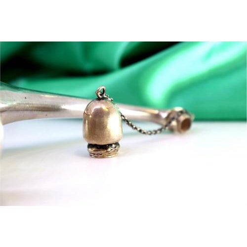 Silver Table Lamp with Reliefs and Knob on the Lid For Sale - Image 6 of 9