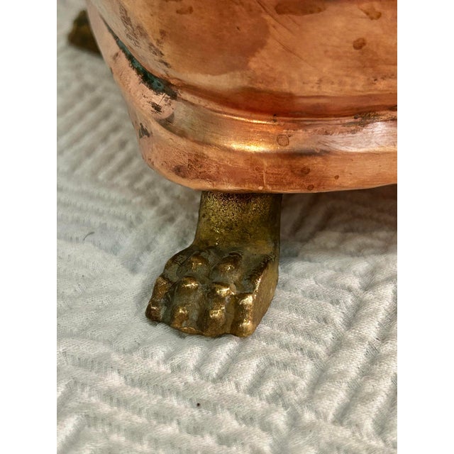 1900 - 1909 1900’s Art Nouveau Handcrafted Copper and Brass Jardinière Cachepot With Brass Paw Feet For Sale - Image 5 of 9