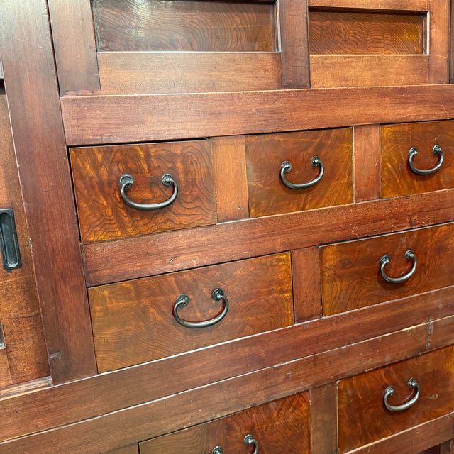 Brown Antique Japanese Mizuya-Dansu Cabinet – Meiji/Taisho Period Kitchen Chest With Lattice Doors, Bamboo Paneling & Multiple Drawers For Sale - Image 8 of 12