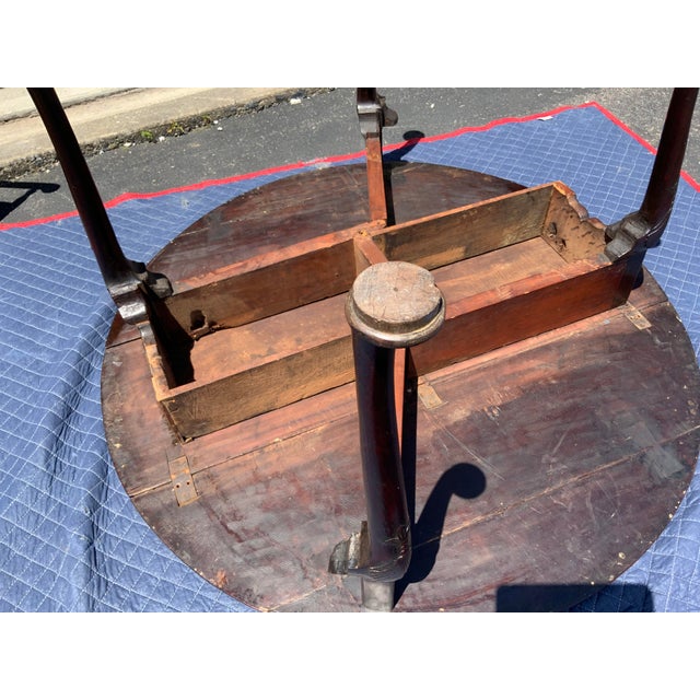 Queen Anne Late 18th Century Queen Anne Drop Leaf Dining Table For Sale - Image 3 of 11