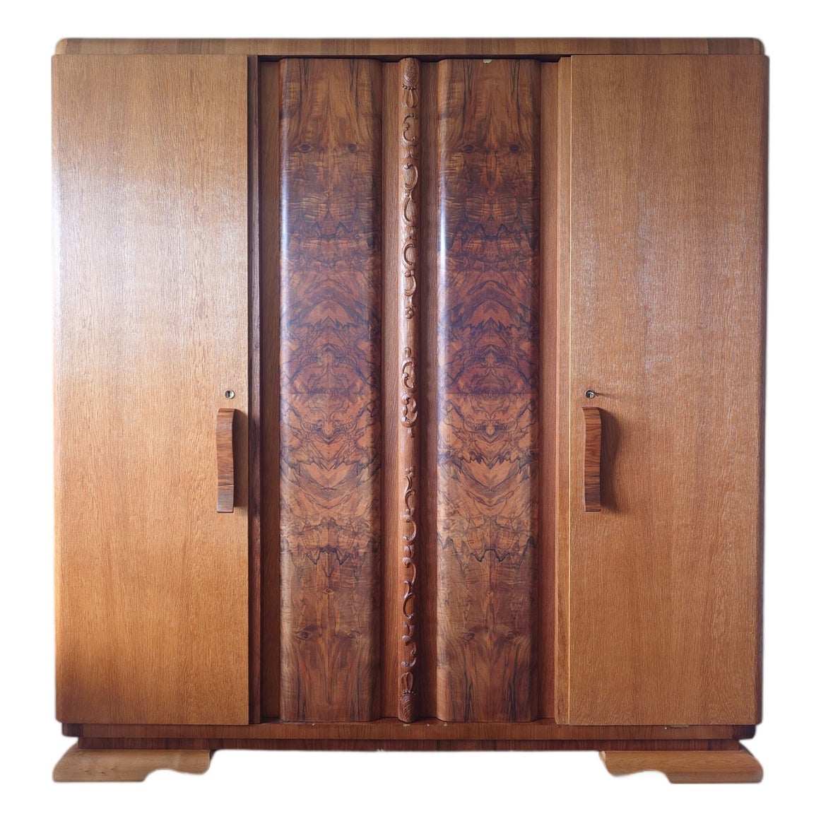 アンティーク雑貨 VOGUE ARTDECO vintage ART WOOD Vintage Art Deco Wardrobe in Burl Wood and Oak Veneer, Germany