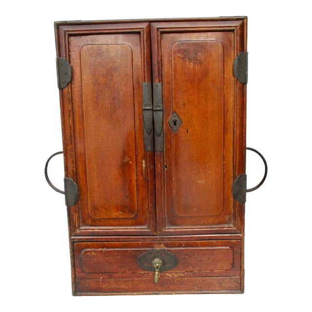 Chinese ElmWood Desk-Top Chest For Sale