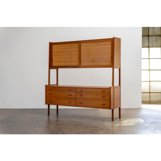 Mid-Century Modern Ry 20 Highboard in Teak by Hans J. Wegner for Ry Møbler, Denmark, 1960s For Sale - Image 3 of 18