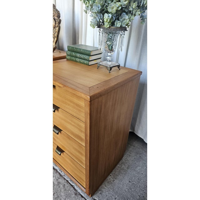 1950s Drexel Pair of Nightstands, Drexel Precedent Collection by Edward Wormley, Mid Century Modern For Sale - Image 12 of 18