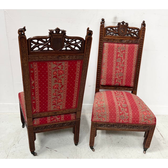 Brown Gothic-Style Walnut Lounge Chairs, 19th Century, Set of 2 For Sale - Image 8 of 16