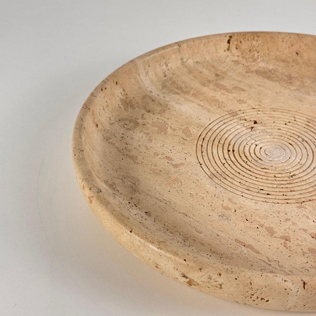 Travertine Centerpiece attributed to Pier Alessandro Giusti & Di Rosa for Up & Up, 1970s For Sale - Image 9 of 11