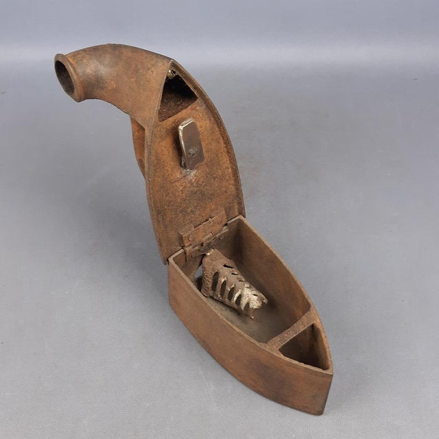 Brown Antique French Coal Iron and Wooden Handle For Sale - Image 8 of 14