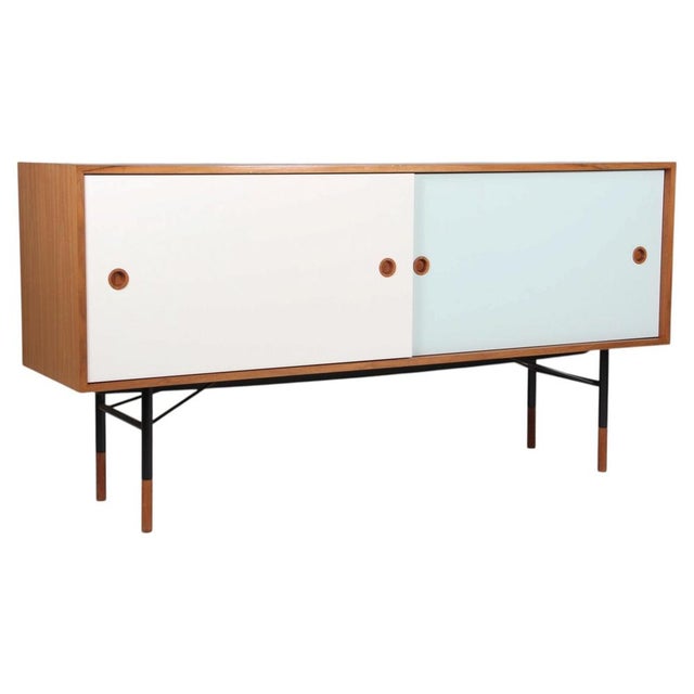 Freestanding One Collection Credenza in Walnut from Finn Juhl, 2000s For Sale - Image 11 of 11