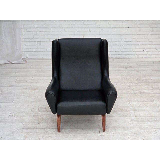 Wood Vintage Danish Lounge Chair in Leather and Teak by Illum Wikkelsø for Søren Willadsen Møbelfabrik, 1960s For Sale - Image 7 of 18