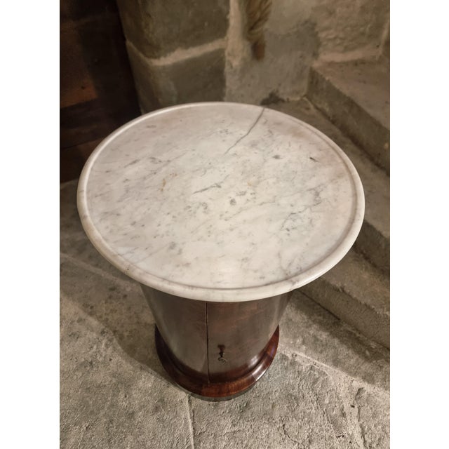 Brown Antique French Empire Somno Bedside Table in Mahogany with Marble Top, 1805 For Sale - Image 8 of 13