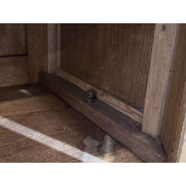 19th Century Parisian Oak Bookcase with 3 Doors by the Mercier Firm For Sale - Image 4 of 18