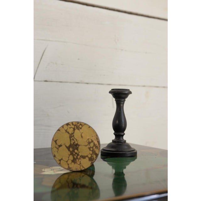Wood Marbled Spheres with Pedestals in Wood, 1950s, Set of 2 For Sale - Image 7 of 8