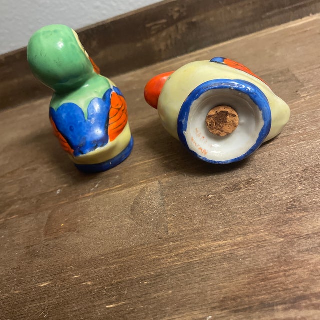 Japanese Antique Japanese Salt & Pepper Shaker Set of Handpainted Ducks - A Pair For Sale - Image 3 of 5