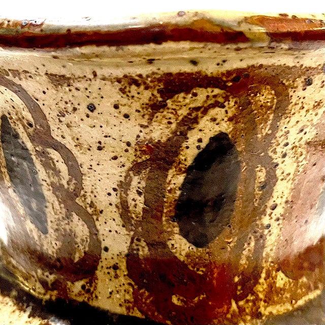 South African KwaZulu-Natal - 1970's Rorke's Drift Pottery Vase by Mirriam Rhumalo For Sale - Image 6 of 16