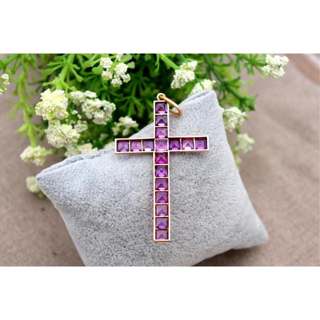 19.2k Gold Cross Pendant with Rubies, in Worn conditions. Designed 1920 to 1949