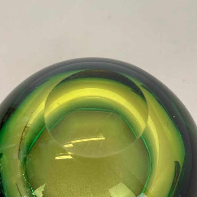 Murano Green Glass Sommerso Block Cube Ashtray from Flavio Poli, Italy, 1970s For Sale - Image 18 of 18